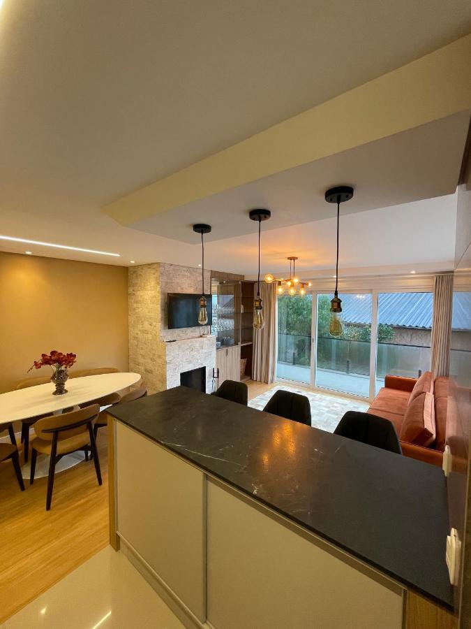Apartamento Espetacular, 2 Suites, A 30M Da Rua Coberta グラマド エクステリア 写真