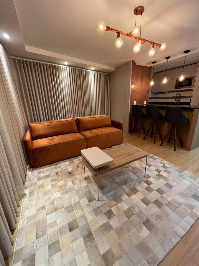 Apartamento Espetacular, 2 Suites, A 30M Da Rua Coberta グラマド エクステリア 写真