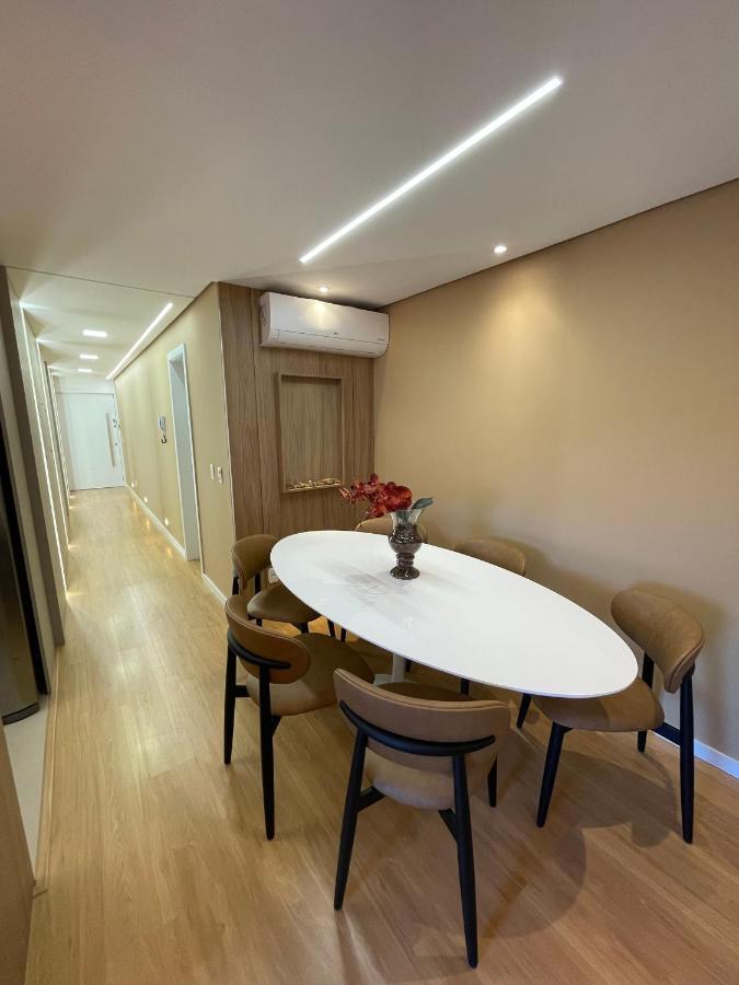 Apartamento Espetacular, 2 Suites, A 30M Da Rua Coberta グラマド エクステリア 写真