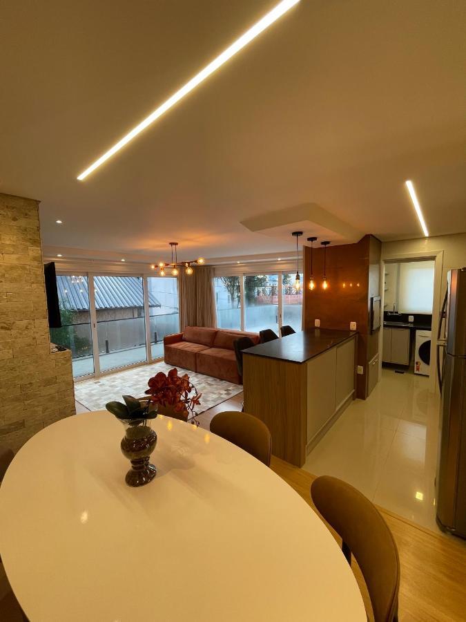 Apartamento Espetacular, 2 Suites, A 30M Da Rua Coberta グラマド エクステリア 写真
